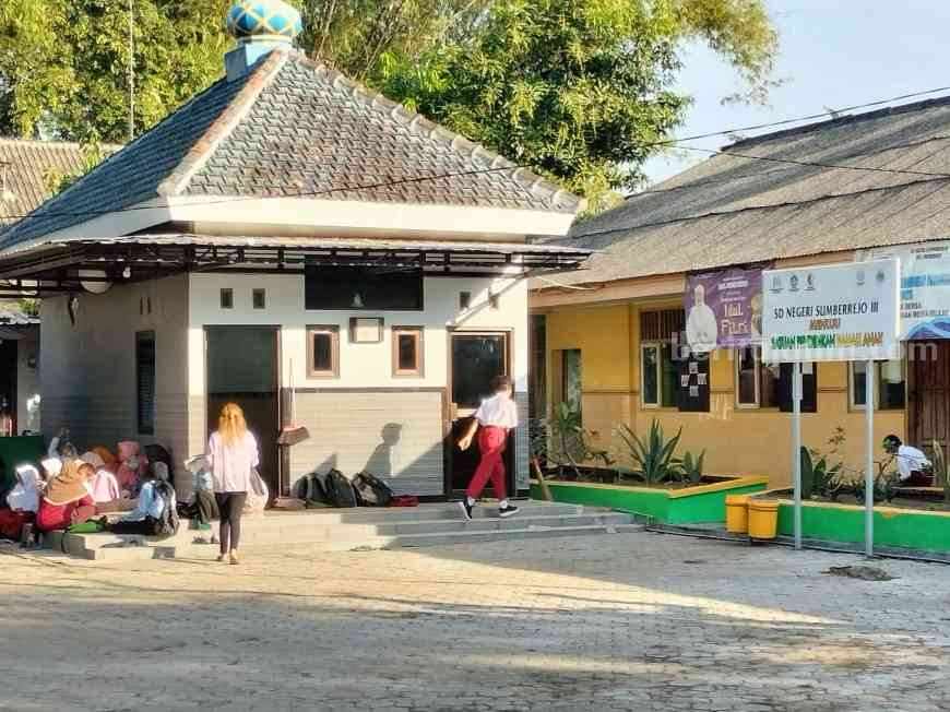 Potret Sekolah Dasar Negeri (SDN) III Sumberrejo Kabupaten Bojonegoro.