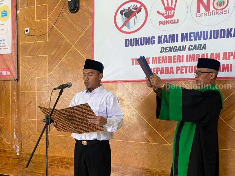 Ikrar yang diucapkan FRA di Aula Lapas Kelas IIA Bojonegoro, Kamis (27/07/2023).