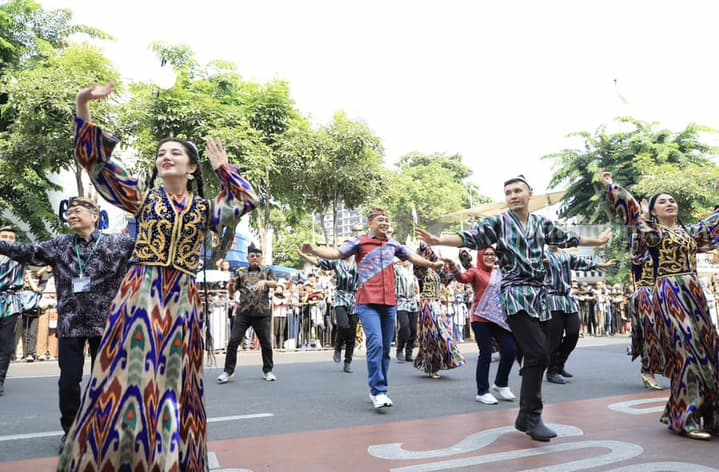 Surabaya Cross Culture International Folk Art Festival