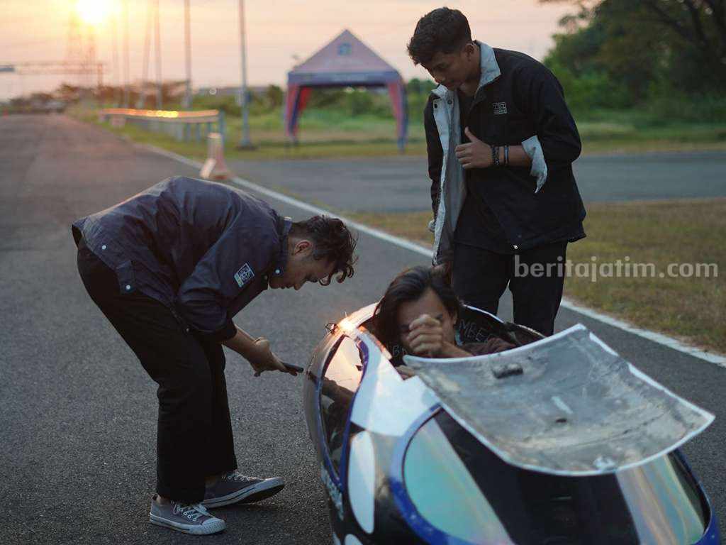 Tim mobil hemat energi ITS Surabaya bernama Antasena yang akan berlaga di ajang Shell Eco Marathon (SEM) Asia pada 4-9 Juli 2023 mendatang