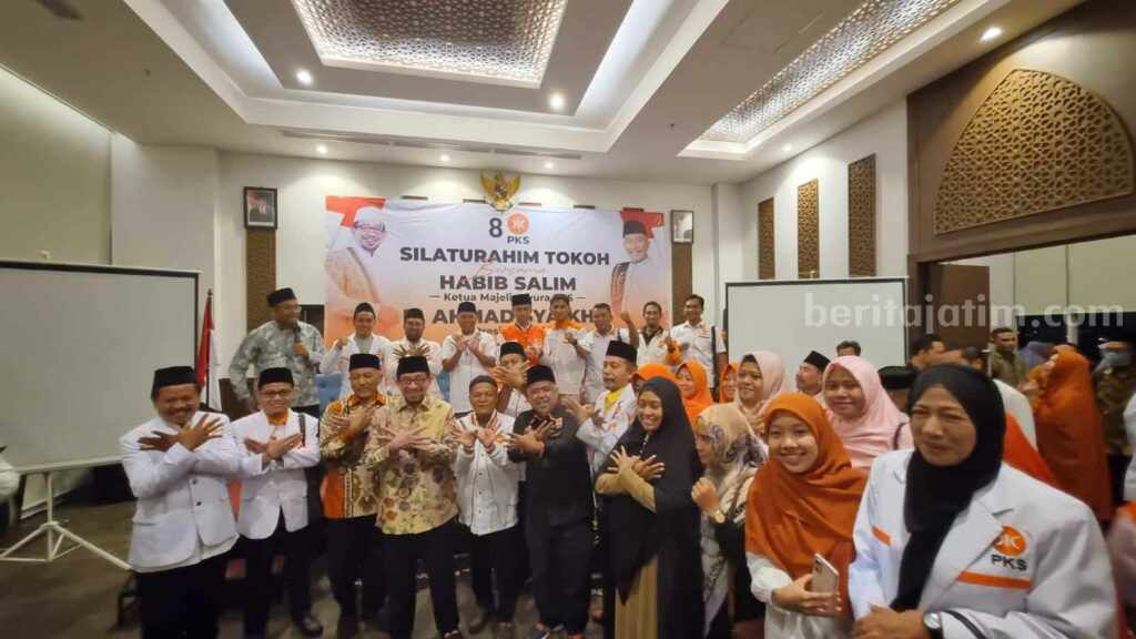 Petinggi PKS Turba di Gresik Jelang Pileg 2024 Bacaleg PKS usai mendapat pengarahan di Gresik