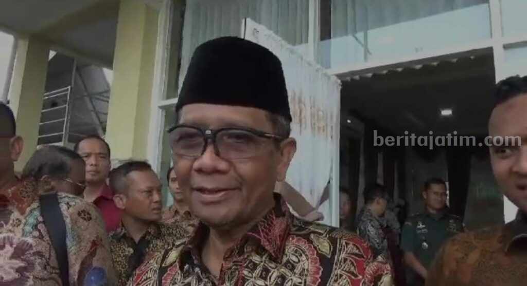 Menteri Koordinator Politik Hukum dan Keamanan, Prof. Mahfud MD (Foto: Zamachsari/beritajatim.com)