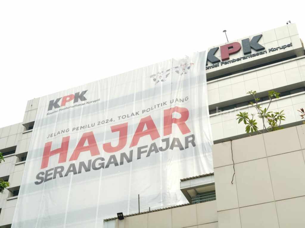 Kampanye 'Hajar Serangan Fajar' yang dilakukan KPK
