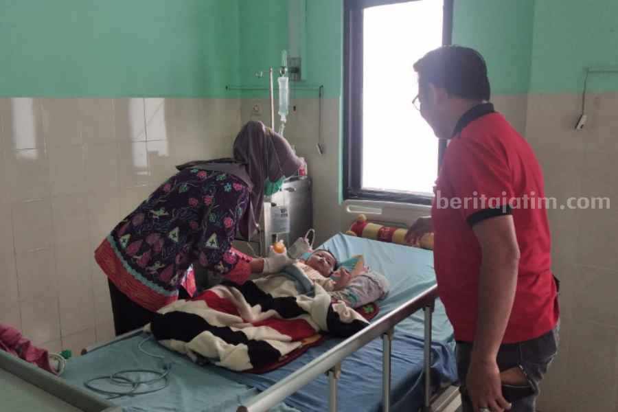 155 Warga Madiun Terjangkit Diare, 60 Persen Anak-anak Pasien diare yang dirawat di RSUD Caruban Madiun.