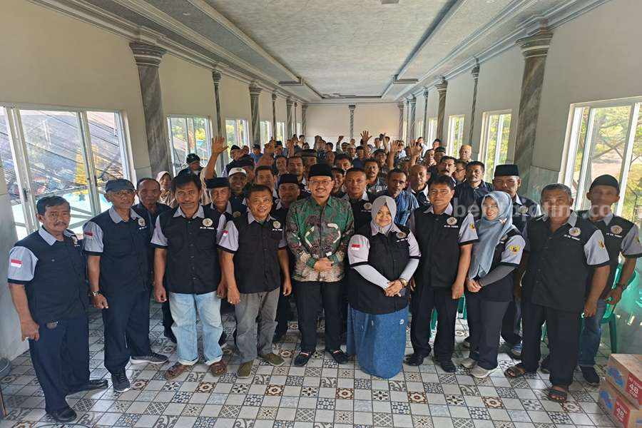Kompakdesi Pasuruan Dukung Sudiono Maju Pilbup 2024 Sudiono Fauzan saat sosialisasi bersama Kompakdesi Kabupaten Pasuruan.