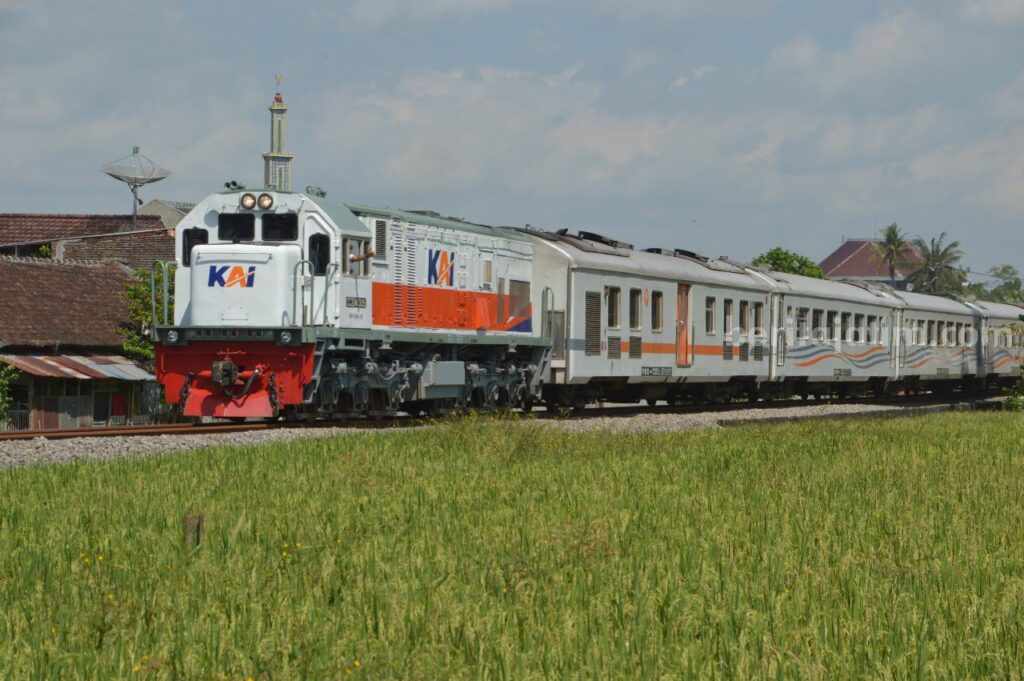 Kereta Api Blambangan