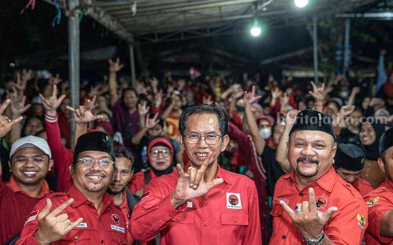 Ketua DPC PDIP Kota Surabaya, Adi Sutarwijono