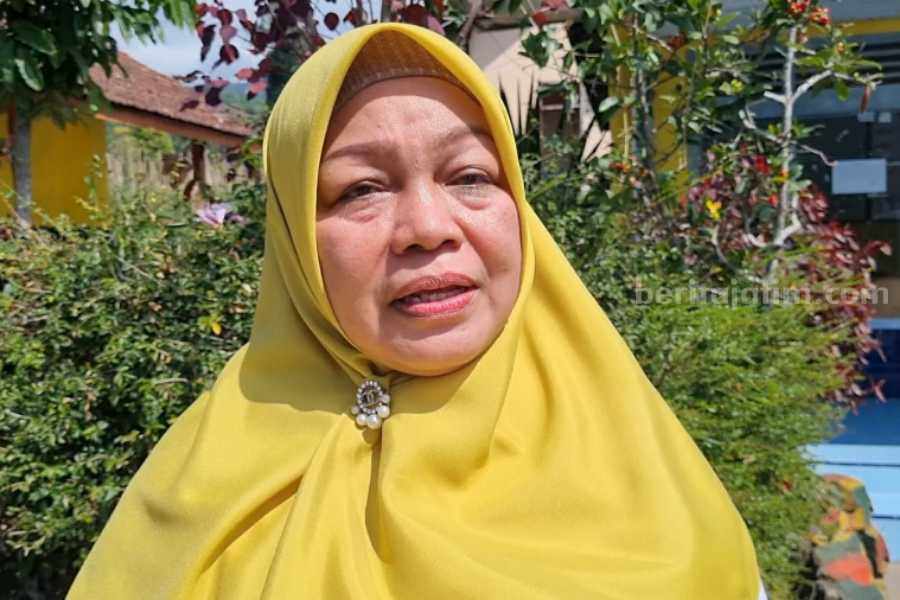 Petani Tembakau Poncol Magetan Banyak Beralih Jadi Petani Sayur Kepala Dinas TPHPKP Magetan Uswatul Chasanah