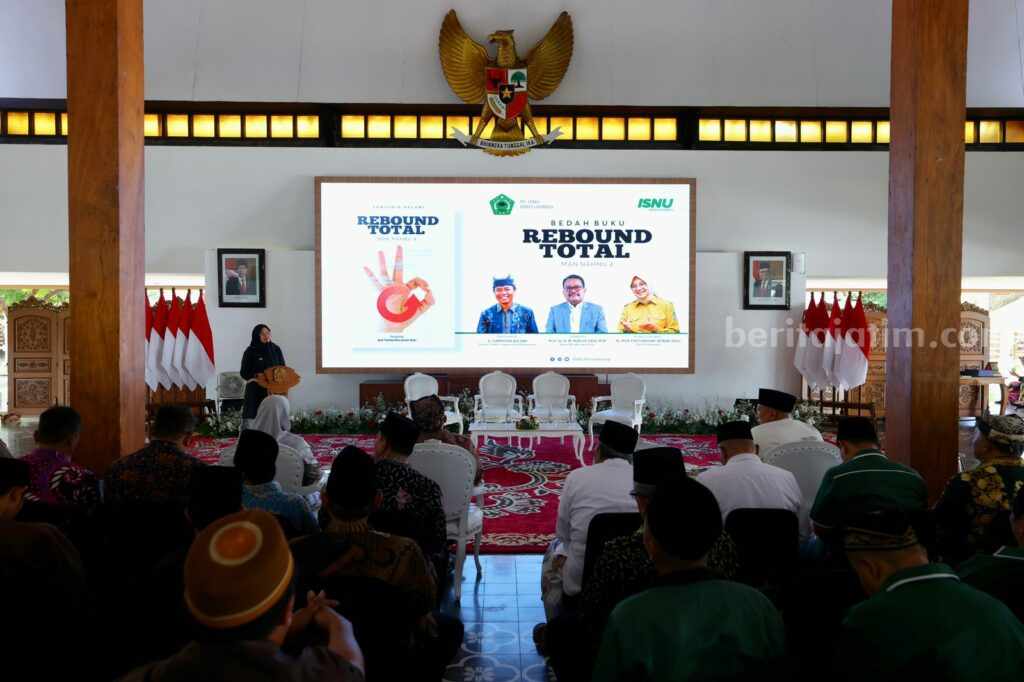 Suasana bedah buku Rebound Total.