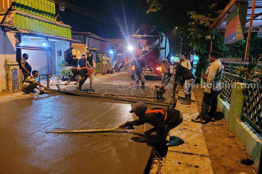 Jalan Beton Desa Tropodo 1 Waru