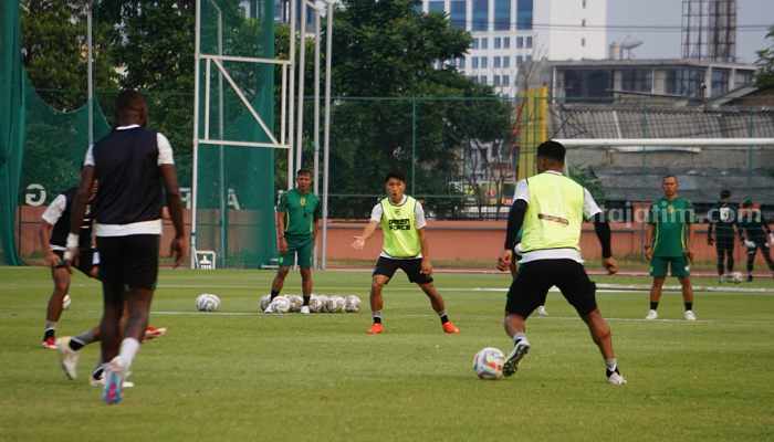 Latihan Persebaya