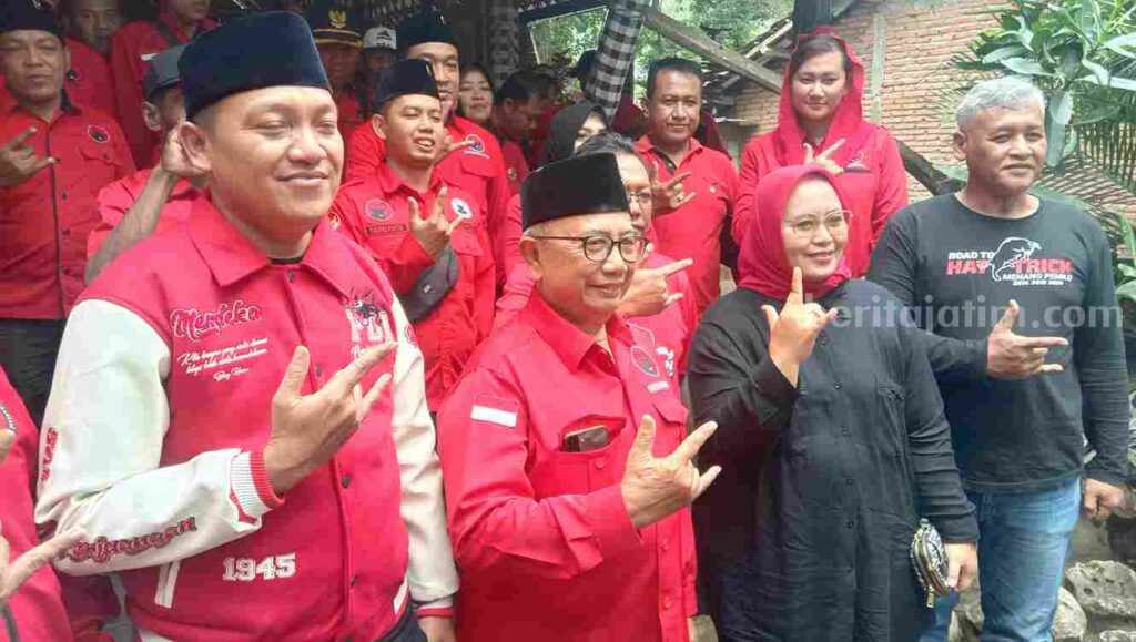 foto ilustrasi: Rijanto, Mantan Bupati Blitar bersama Erma Susanti anggota DPRD Jatim