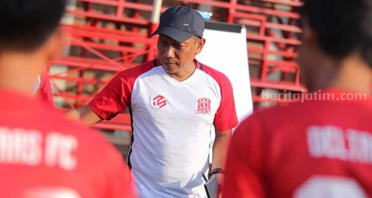 Widodo CP, Pelatih Deltras FC Sidoarjo. (Way)