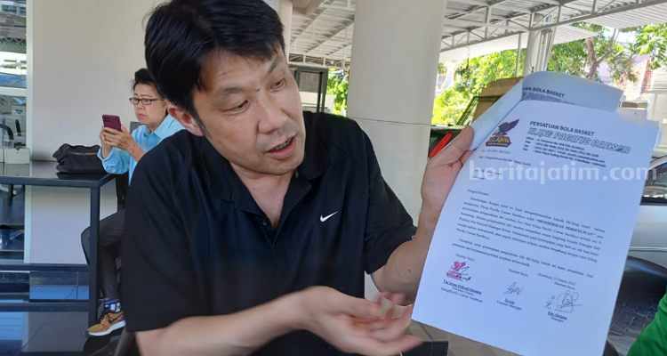 Pelatih Asing Tim Basket Pasific Cesar Gugat Klub Akibat Diputus Kontrak Sepihak Sung Jaesik pelatih asing asal Korea Selatan. (Way)