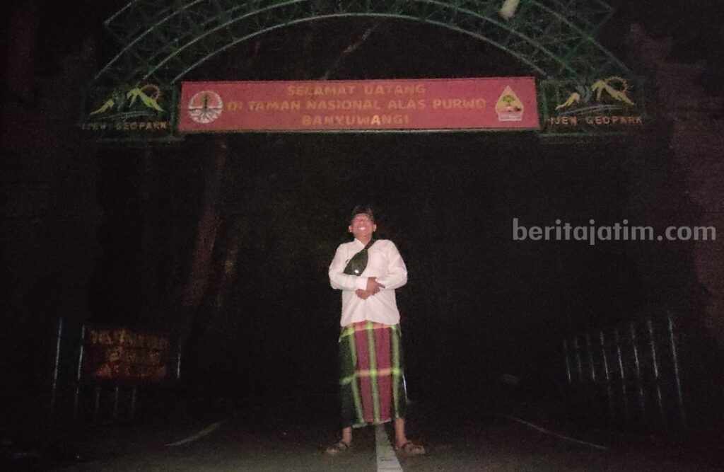 Suasana Malam 1 Suro di Alas Purwo