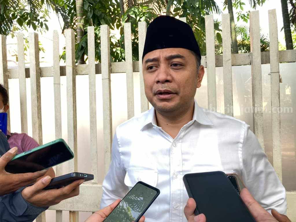 Eri Cahyadi Ancam Tutup RHU dan Penjual Mihol Tanpa Izin Wali Kota Surabaya Eri Cahyadi
