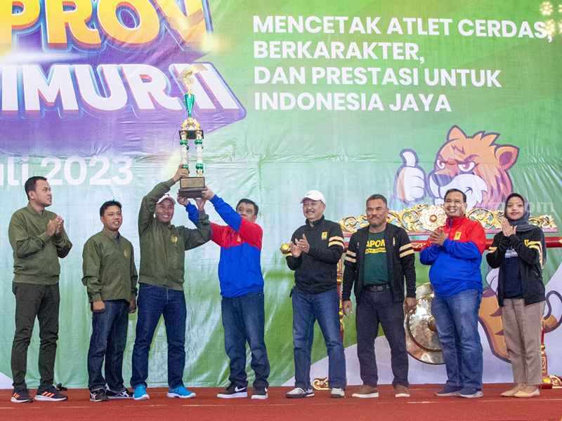 Kontingen Unesa menjuarai Pomprov Jatim II 2023