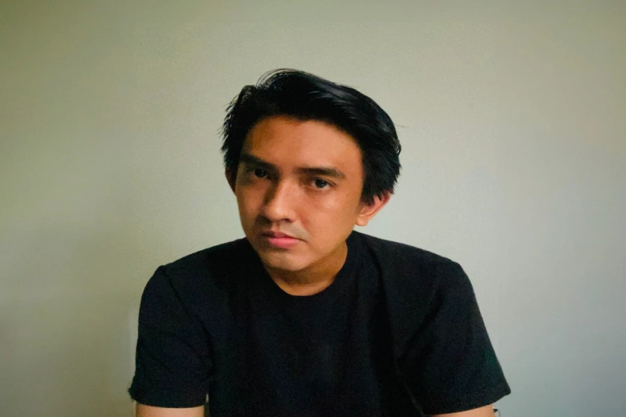 Izza Magendra Asal Surabaya Mulai Karir dari Studio Kecil, Sekarang di Startup Besar Asia Tenggara Izza Magendra