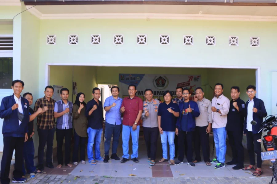 Kapolres Tuban Kunjungi Sekretariat PWI Kapolres Tuban Kunjungi PWI