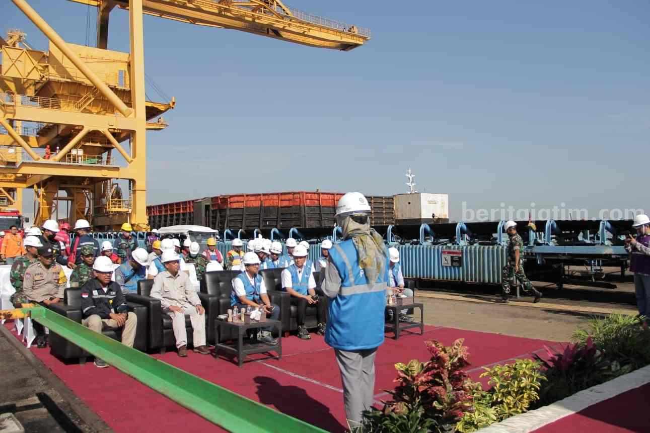 Caption: PT. PLN Nusantara Power Tanjung Awar-awar Tuban. [Foto:Diah Ayu/beritajatim.com]