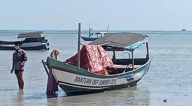 Perahu milik korban
