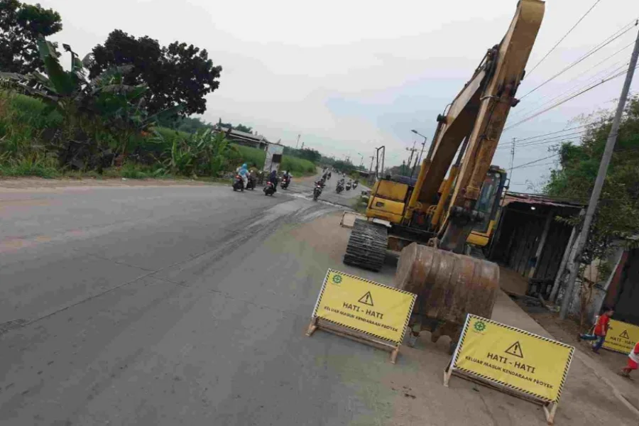Pelabaran jalan Mojokerto