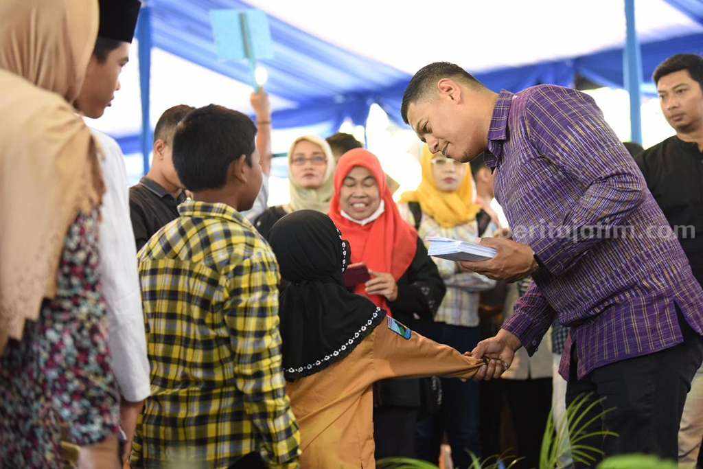 Hari Jadi ke-1144, Wali Kota Kediri Santuni 1.641 Anak Yatim Wali Kota Kediri