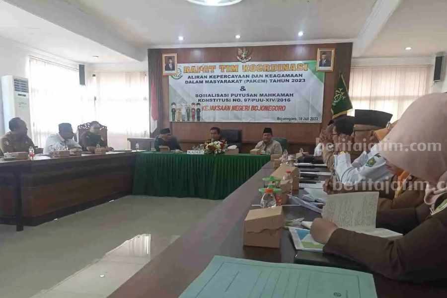 Sosialisasi dan Koordinasi Putusan MK terkait Pencantuman Aliran Kepercayaan dalam kolom KTP di Kejaksaan Negeri Bojonegoro.