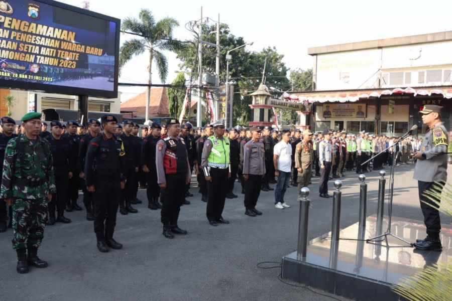 Polres Lamongan Kawal Ketat Pengesahan Perguruan Silat apel polres lamongan