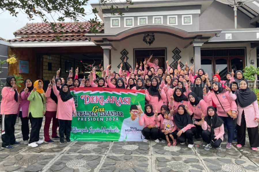 emak lansia mojokerto 2