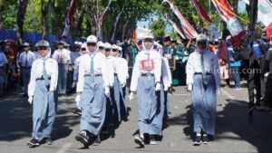 Alasan Minim Anggaran, Bulan Kemerdekaan di Sampang Sepi Tanpa Lomba Gerak Jalan Lomba gerak jalan di Kabupaten Sampang (Foto: Zamachsari/beritajatim.com)