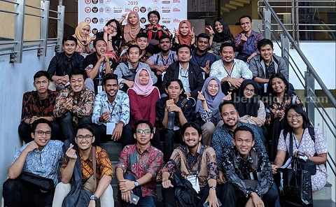 Mahasiswa asal Indonesia yang tergabung dalam PPI India