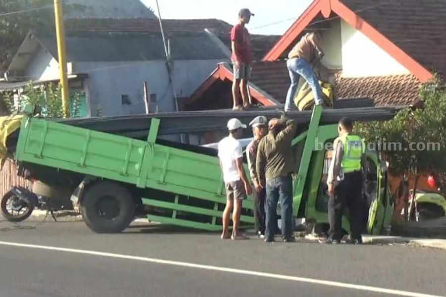 truk nyungsep
