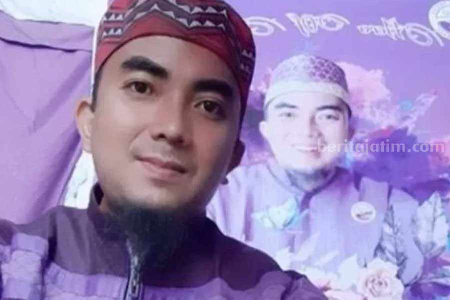 Foto Ustadz Zulfikar Syam Almandary pimpinan Ponpes Surga Religi Polewali Mandar yang jadi tersangka dan ditahan Polres Polman. (Fb, Zulfikar Syam Almandary)