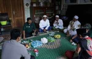 Ponpes Hidayatul Ulum Sumenep Rehabilitasi Anak Kecanduan Narkoba Jumat Curhat di Ponpes Hidayatul Ulum Sumenep.
