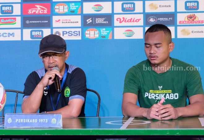 Aji Santoso Waspadai Grafik Permainan Arema FC Pelatih Persikabo 1973, Aji Santoso. (Dok Arema FC)