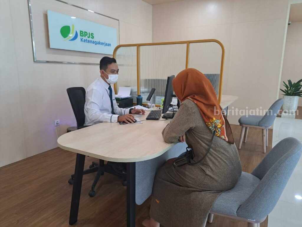 Pelayanan di kantor BPJS Ketenagakerjaan Cabang Blitar