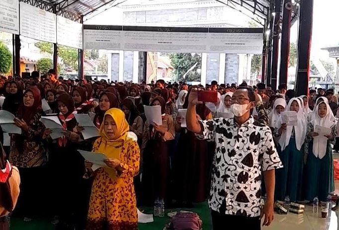 Acara "Seribu Warga Sidoarjo Nembang Macapat, 24 Jam Nonstop", di Pondok Ahlus Shafa Wal Wafa, Sidoarjo, Jumat (4/8/2023).