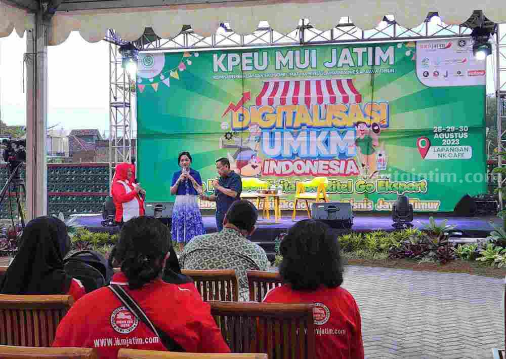 Talkshow Pesta UMKM 2023 (Foto: Dani Alifian/beritajatim.com)