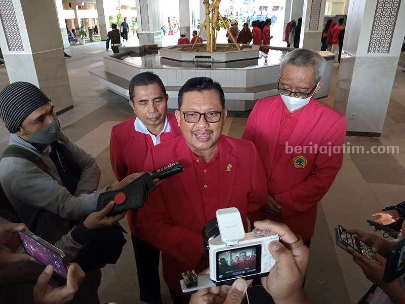 Mahasiswa Untag Surabaya Diharap Jadi Penggerak Lingkungan Rektor Untag Surabaya Prof Mulyanto Nugroho