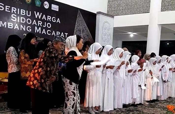 Acara "Seribu Warga Sidoarjo Nembang Macapat, 24 Jam Nonstop", di Pondok Ahlus Shafa Wal Wafa, Sidoarjo, Jumat (4/8/2023).