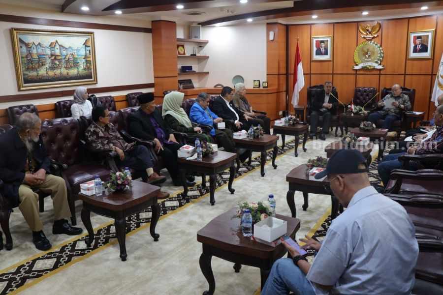 Forum Negarawan Desak Kembali ke UUD 1945 Dipercepat DPD RI forum