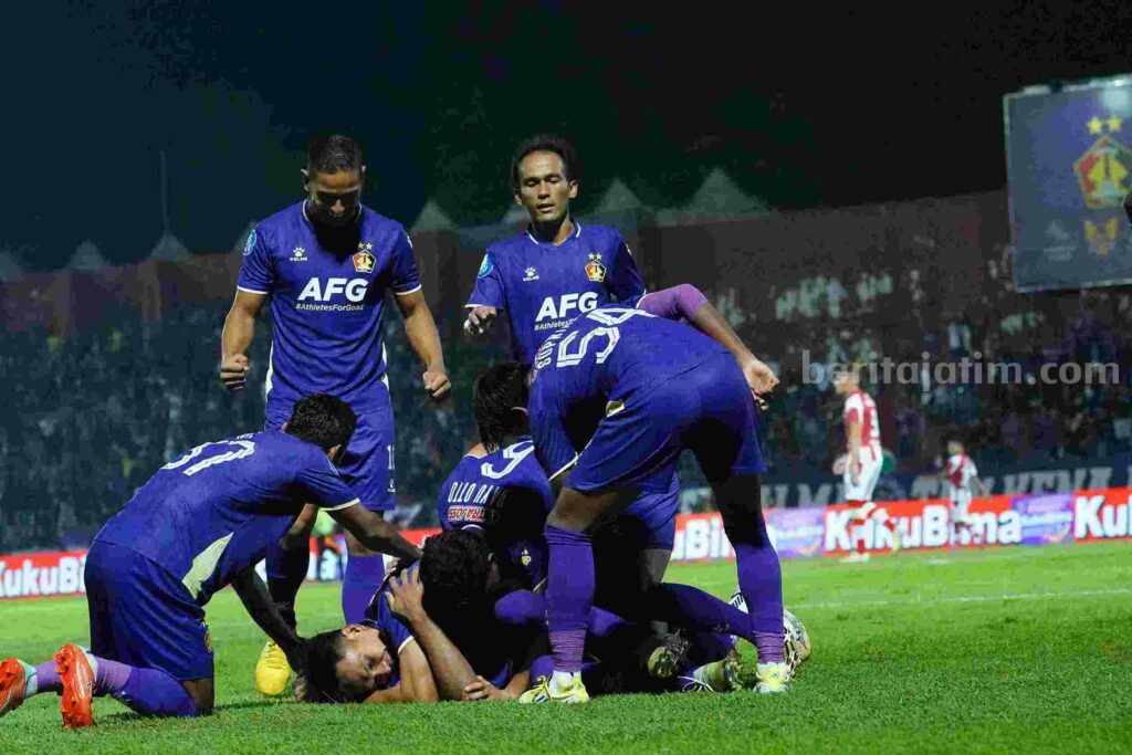 Panpel Persik Kediri Pasrah Terancam Denda Ketiga Kalinya Panpel Persik Kediri
