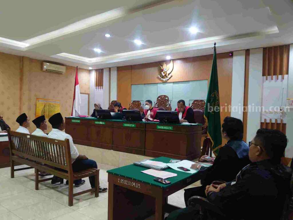 Tiga Warga Bojonegoro Disidang Akibat Demo Tambang di Baureno