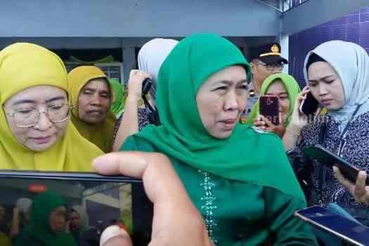 Gubernur Jawa Timur, Khofifah Indar Parawansa saat berada di Sumenep