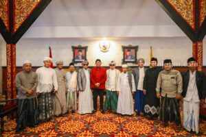 Puluhan Lora Titipkan Masa Depan Madura ke Fauzi Bupati Sumenep, Achmad Fauzi Wongsojudo
