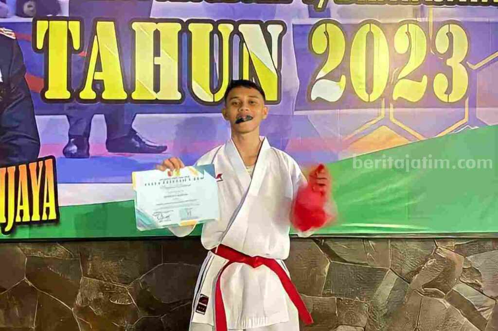 Richard Elber Barends mahasiswa ITN Malang dinobatkan Juara 1 Kumite -55 Kg Putra Mahasiswa dan Umum (Foto: Istimewa)