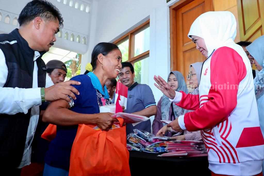 Gubernur Jatim Khofifah Indar Parawansa