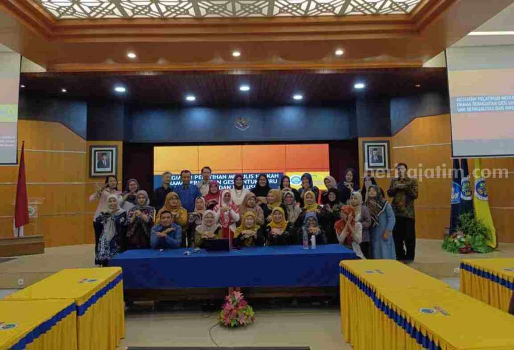 UM Perkuat Kompetensi Drama Sekolah Guru Bahasa Indonesia