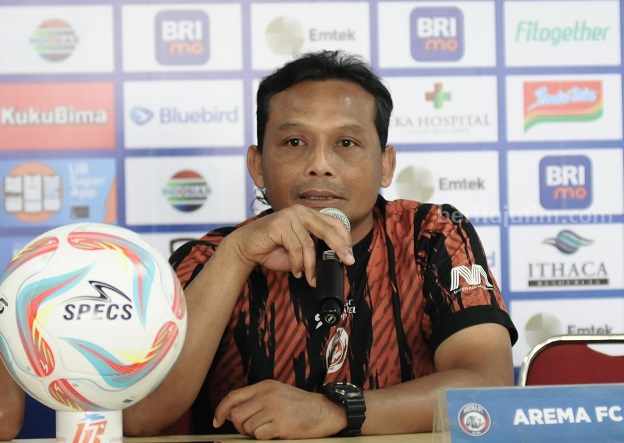 Arema FC Bertekad Lupakan Hasil Buruk di 8 Laga Pelatih Caretaker Arema FC, Kuncoro. (Media Officer Arema FC)